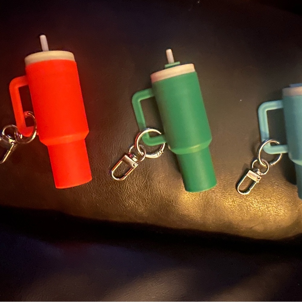 Colorful Mini Cup Keychain Set